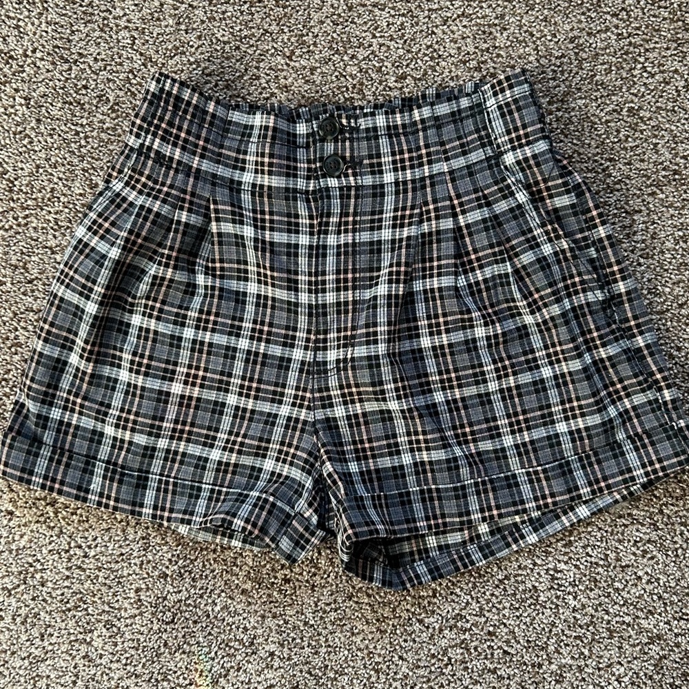 American Eagle Outfitters Black and Gray Plaid High-Waisted Shorts